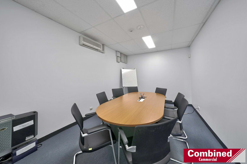 Click to view all images 70 Topham Road Smeaton Grange NSW 2567 - Image 3