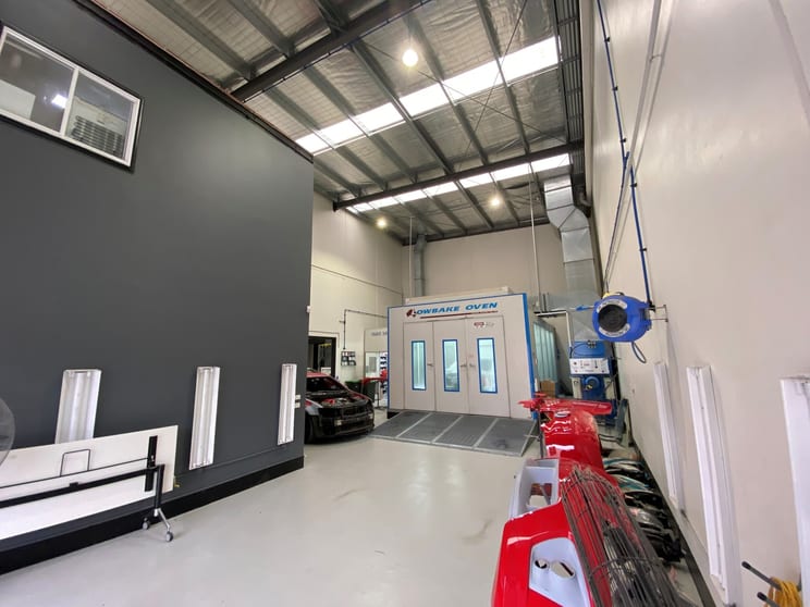 Click to view all images 5 Sloane Street Maribyrnong VIC 3032 - Image 3