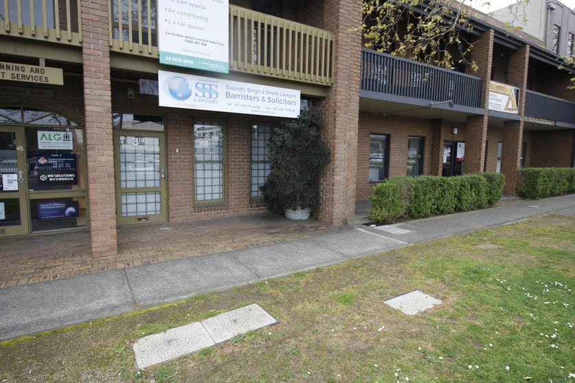 Click to view all images 3/45 Railway Road Blackburn VIC 3130 - Image 2