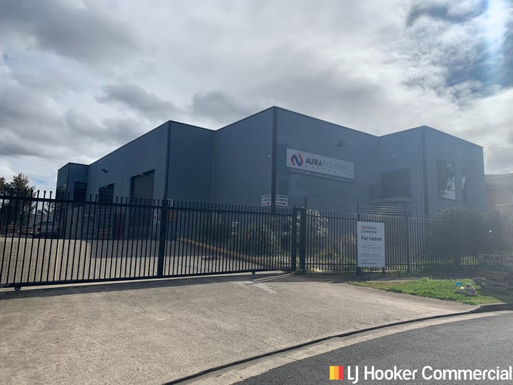 Click to view all images Mount Druitt NSW 2770 - Image 2