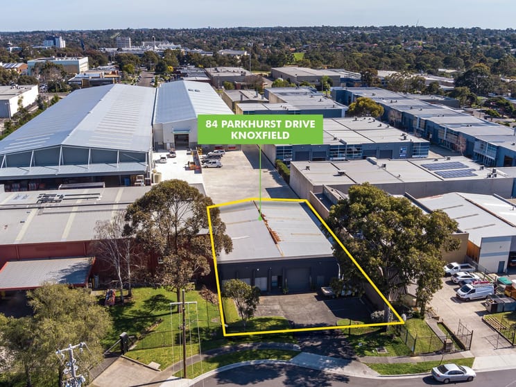 Click to view all images 84 Parkhurst Drive Knoxfield VIC 3180 - Image 1