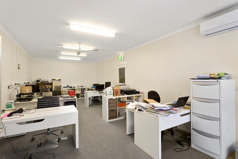 Click to view all images Unit 44/Unit 44, 41-49 Norcal Road Nunawading VIC 3131 - Image 3