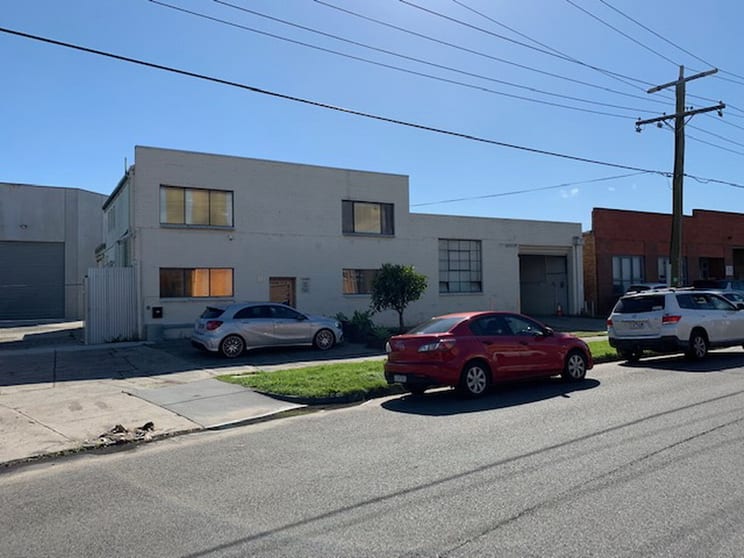 Click to view all images Level 1/31 Alex Avenue Moorabbin VIC 3189 - Image 1