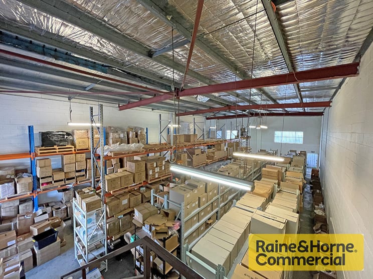 Click to view all images 2/326 Melton Road Northgate QLD 4013 - Image 2
