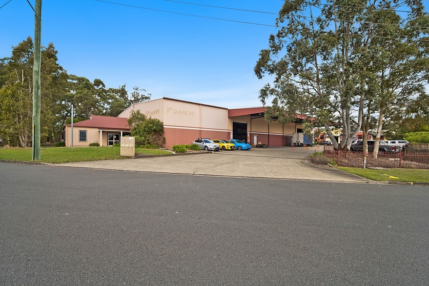 Click to view all images 52A Pendlebury Road Cardiff NSW 2285 - Image 2