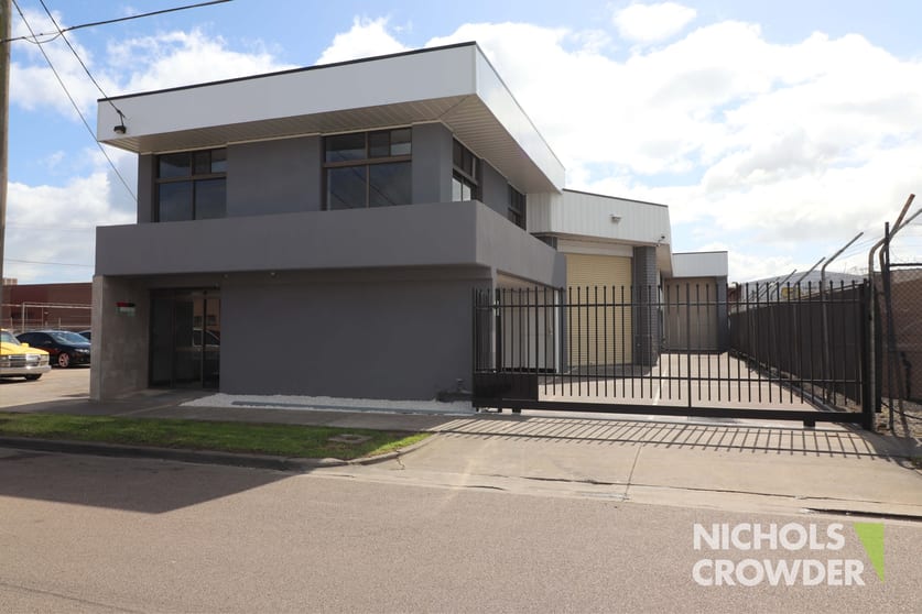 14 Tooyal Street Frankston VIC 3199 - Image 1