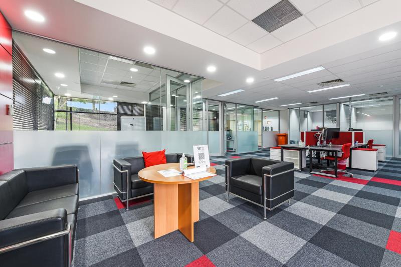 Click to view all images Suite 3/11 Gloucester Avenue Berwick VIC 3806 - Image 2