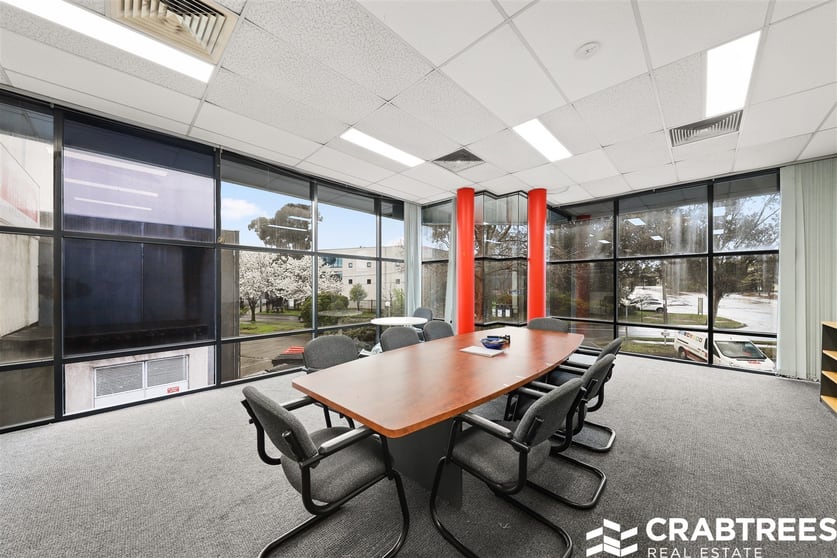 Click to view all images 4/182-186 Rooks Road Vermont VIC 3133 - Image 1