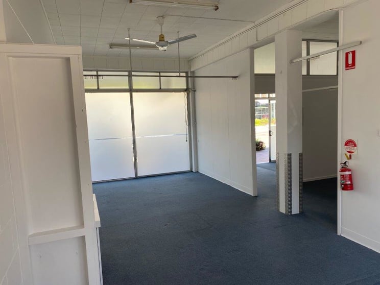 Click to view all images Shop 5/112-116 Bloomfield Street Cleveland QLD 4163 - Image 2