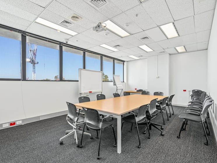 Click to view all images 3/310-316 Vulture St Kangaroo Point QLD 4169 - Image 1