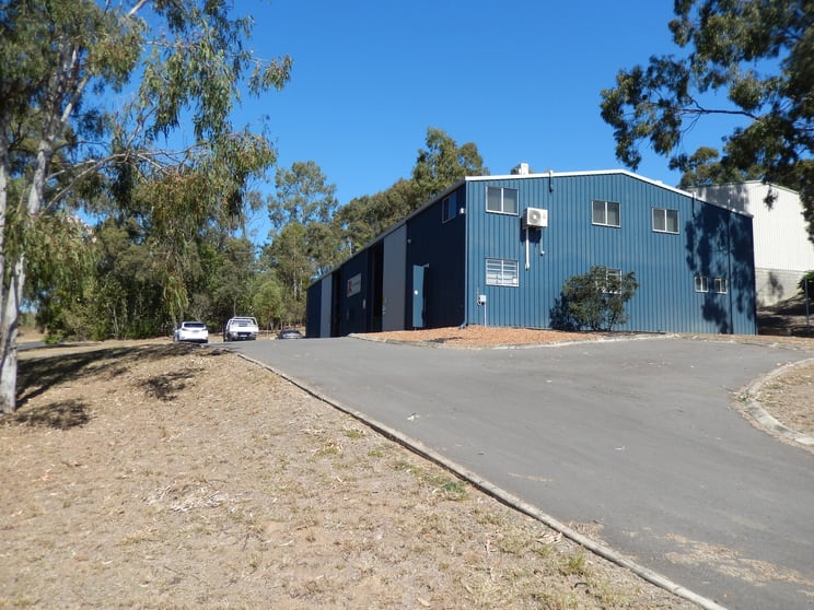 Click to view all images 84 Hall Street Yamanto QLD 4305 - Image 2