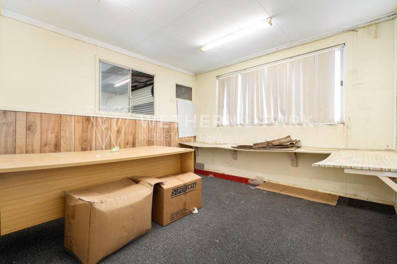 Click to view all images Wetherill Park NSW 2164 - Image 3