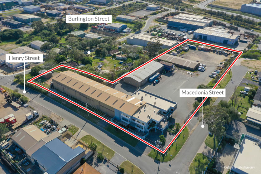 Click to view all images 41-51 Macedonia Street Naval Base WA 6165 - Image 2