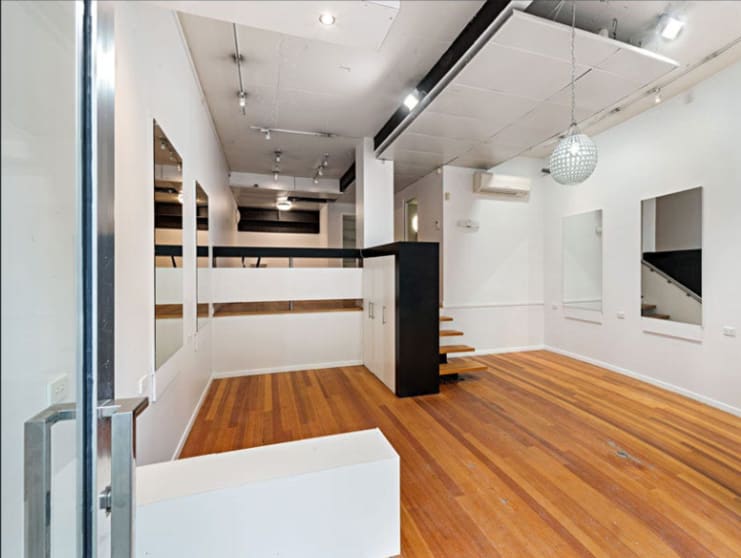 Click to view all images Ground Floor/102 Queensberry Street Carlton VIC 3053 - Image 4