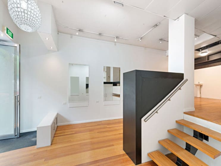 Click to view all images Ground Floor/102 Queensberry Street Carlton VIC 3053 - Image 5