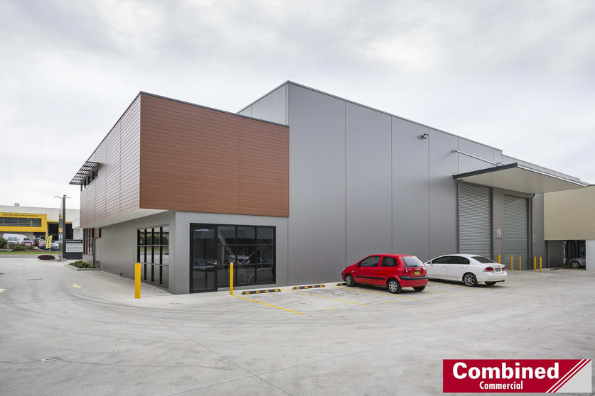 Click to view all images 19/8-20 Anderson Road Smeaton Grange NSW 2567 - Image 1