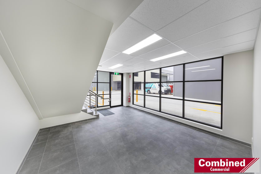 Click to view all images 19/8-20 Anderson Road Smeaton Grange NSW 2567 - Image 3