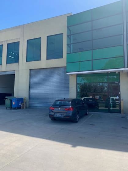 Click to view all images Unit 4/440 Dynon Road West Melbourne VIC 3003 - Image 1