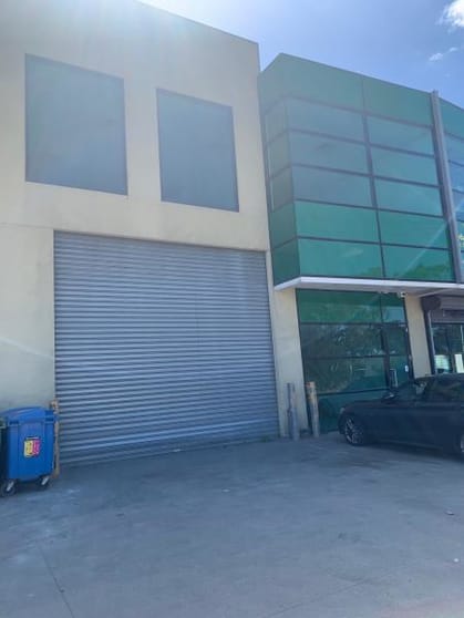 Click to view all images Unit 4/440 Dynon Road West Melbourne VIC 3003 - Image 2