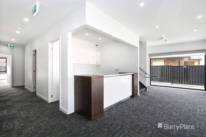 Click to view all images 10 Glenroy Road Glenroy VIC 3046 - Image 3