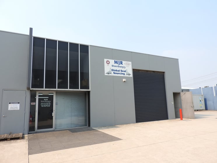 1/51 Grange Road Cheltenham VIC 3192 - Image 1