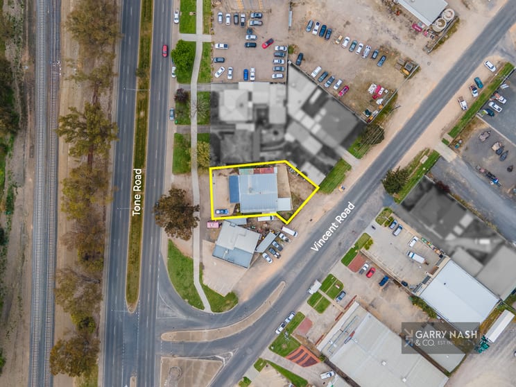 Click to view all images 69 Tone Road Wangaratta VIC 3677 - Image 3