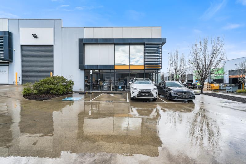 Click to view all images Unit 16/167 Princes Highway Hallam VIC 3803 - Image 1