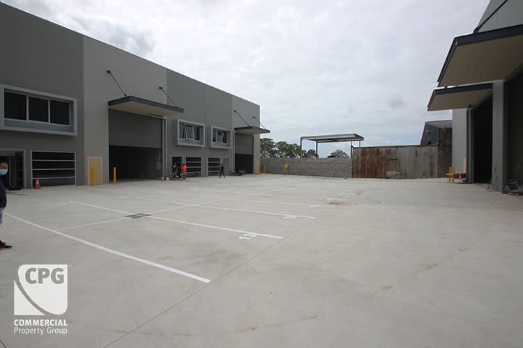 Click to view all images 5/41-43 Anzac Street Greenacre NSW 2190 - Image 3