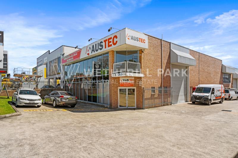 Click to view all images Smithfield NSW 2164 - Image 1