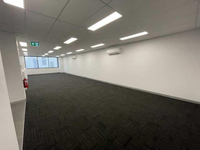 Office 1/2 Fastline Road Truganina VIC 3029 - Image 3