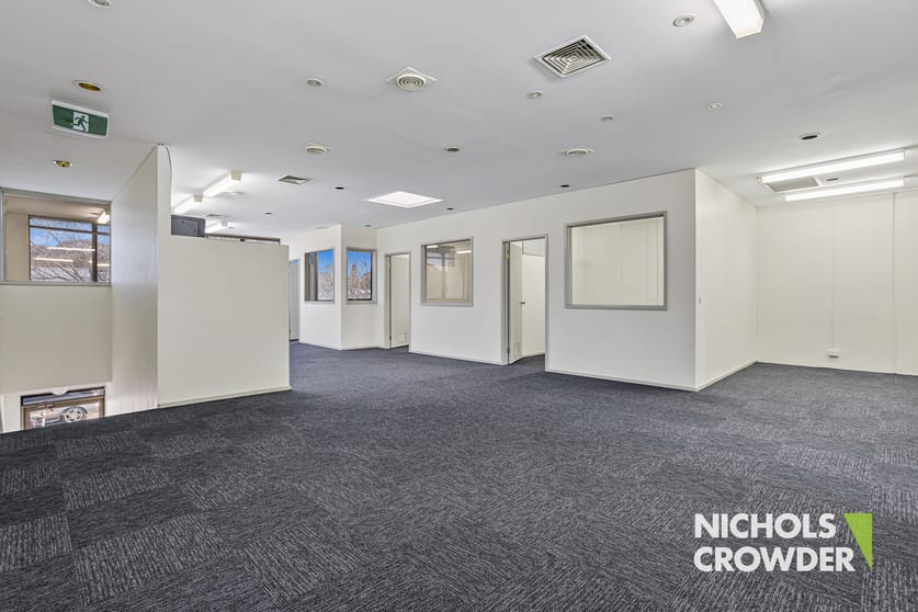 Click to view all images 5/230 Main Street Mornington VIC 3931 - Image 2