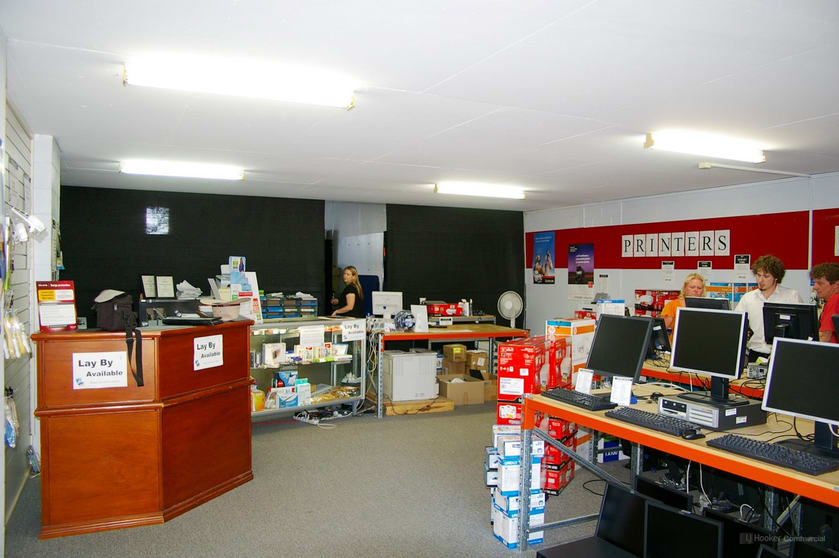 Click to view all images Lot 1/161 James Street Toowoomba QLD 4350 - Image 3