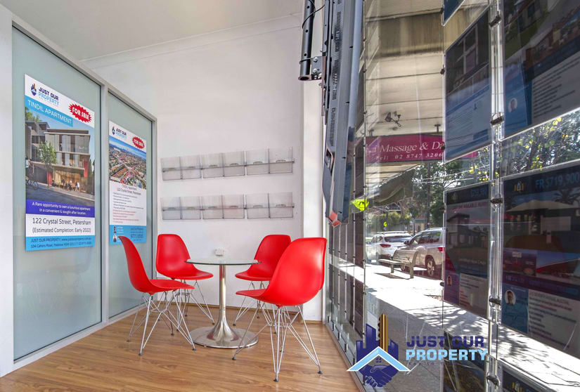 Click to view all images 104 Cahors Road Padstow NSW 2211 - Image 2