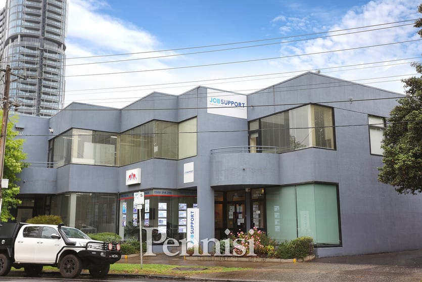 Click to view all images 4/707 Mount Alexander Road Moonee Ponds VIC 3039 - Image 1