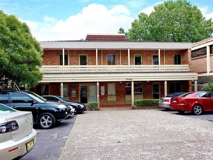 Click to view all images 51 Palmerston Rd Hornsby NSW 2077 - Image 1