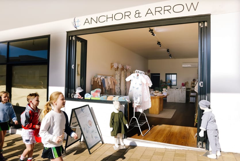 Click to view all images 24 Lawrence Street Freshwater NSW 2096 - Image 3