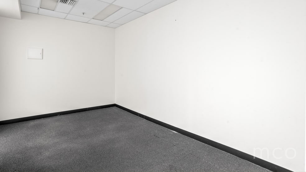 Click to view all images Suite 1419/1 Queens Road Melbourne VIC 3004 - Image 2