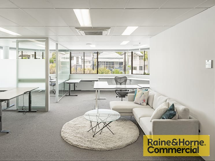 Click to view all images 1/236 Arthur Street Teneriffe QLD 4005 - Image 2
