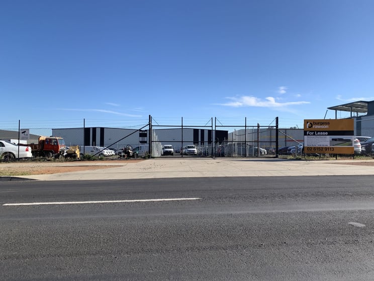Click to view all images 23 Sawmill Circuit Hume ACT 2620 - Image 2