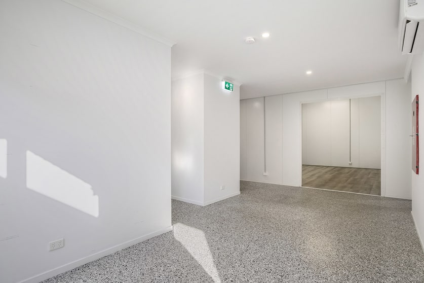 Click to view all images 9B/38 Eastern Service Road Stapylton QLD 4207 - Image 2