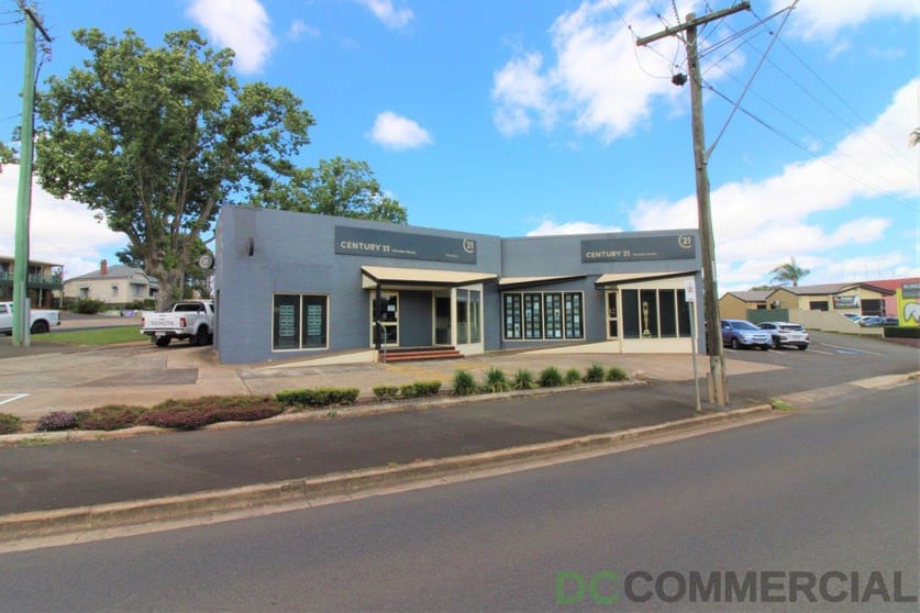 Click to view all images 87 Herries Street East Toowoomba QLD 4350 - Image 2