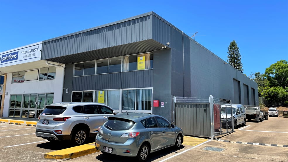 Click to view all images 4/266 Brisbane Street West Ipswich QLD 4305 - Image 1