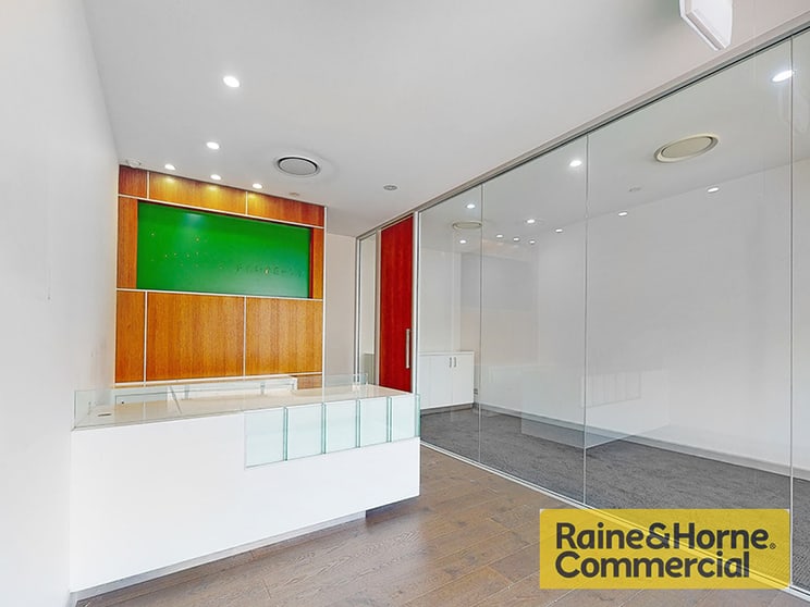 Click to view all images 2/97 Kedron Brook Road Wilston QLD 4051 - Image 2