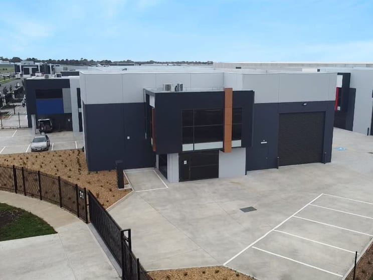 Click to view all images 1/31 Constance Court Epping VIC 3076 - Image 2