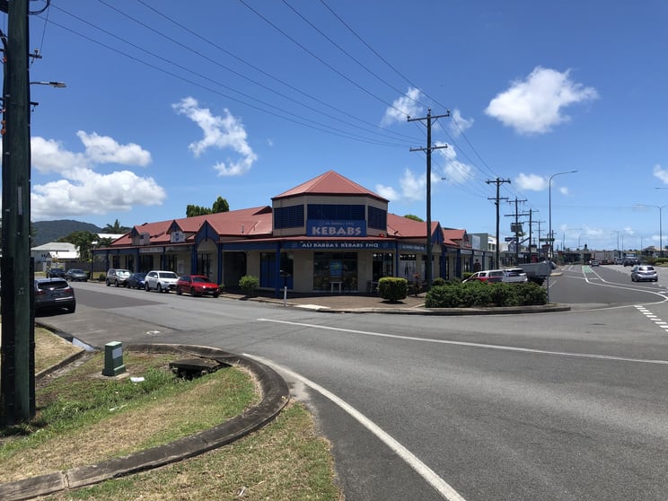 Click to view all images 7/214 Mulgrave Road Westcourt QLD 4870 - Image 3