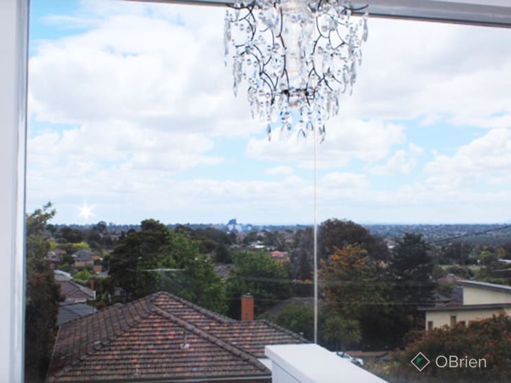 Click to view all images 35A Macedon Road Templestowe Lower VIC 3107 - Image 1