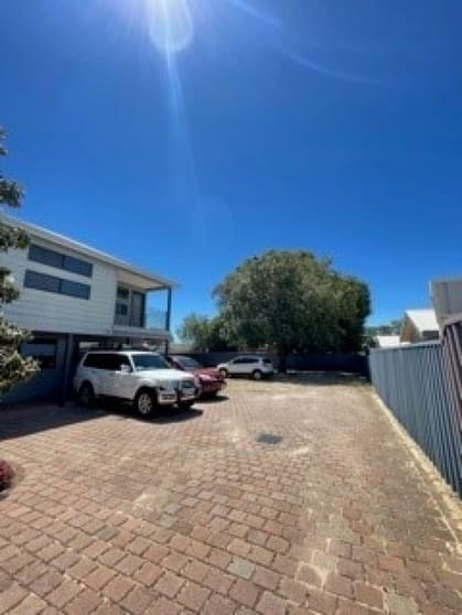 Click to view all images 32 Tuckey Street Mandurah WA 6210 - Image 2