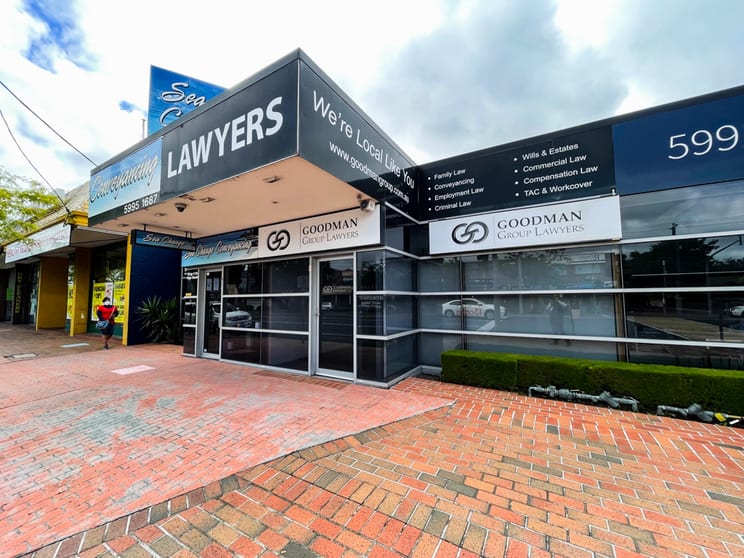 Click to view all images 2/1 Bakewell Street Cranbourne VIC 3977 - Image 2