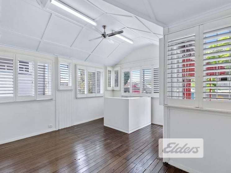 Click to view all images 897 Brunswick Street New Farm QLD 4005 - Image 3