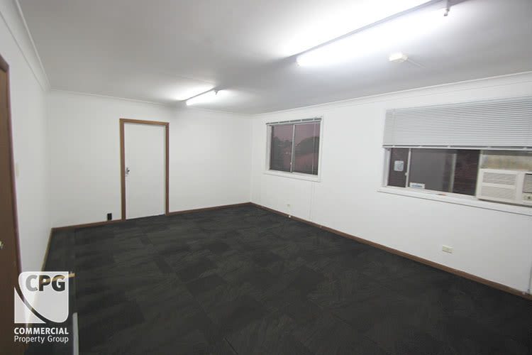 Click to view all images Suite 3/328 Kingsgrove Road Kingsgrove NSW 2208 - Image 1